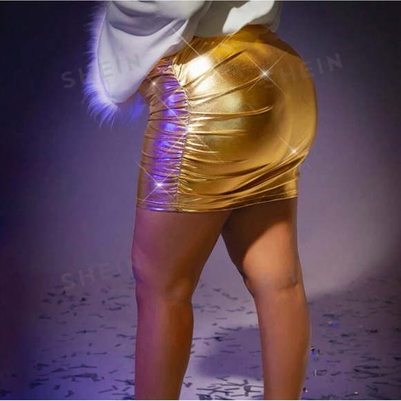 SHEIN SXY Plus Metallic Ruched Bodycon Skirt 3X - Picture 3 of 4